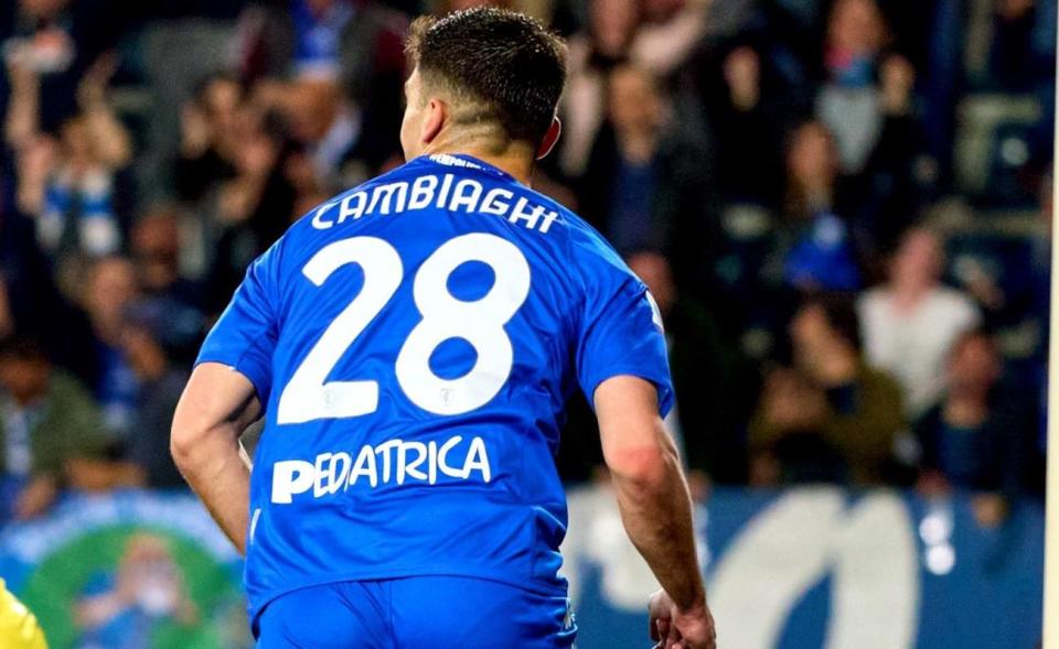 绝地求生官方公布最新积分榜,悬念再起的简单介绍 绝地求生官方公布最新积分榜,悬念再起的简单介绍