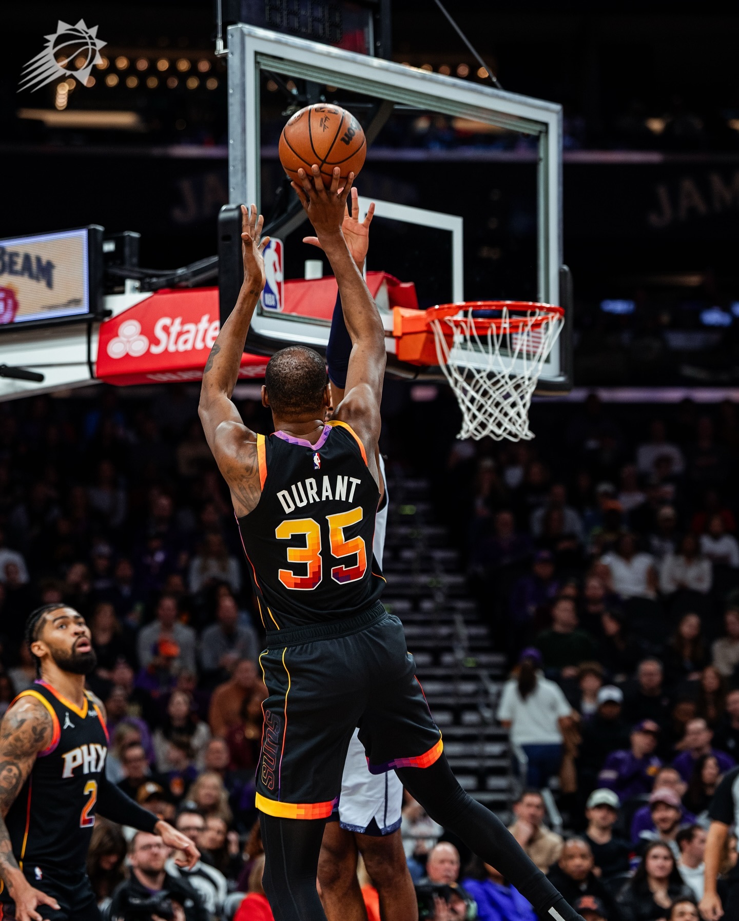 太阳绝杀骑士,欧文刷新纪录 太阳绝杀骑士,欧文刷新纪录