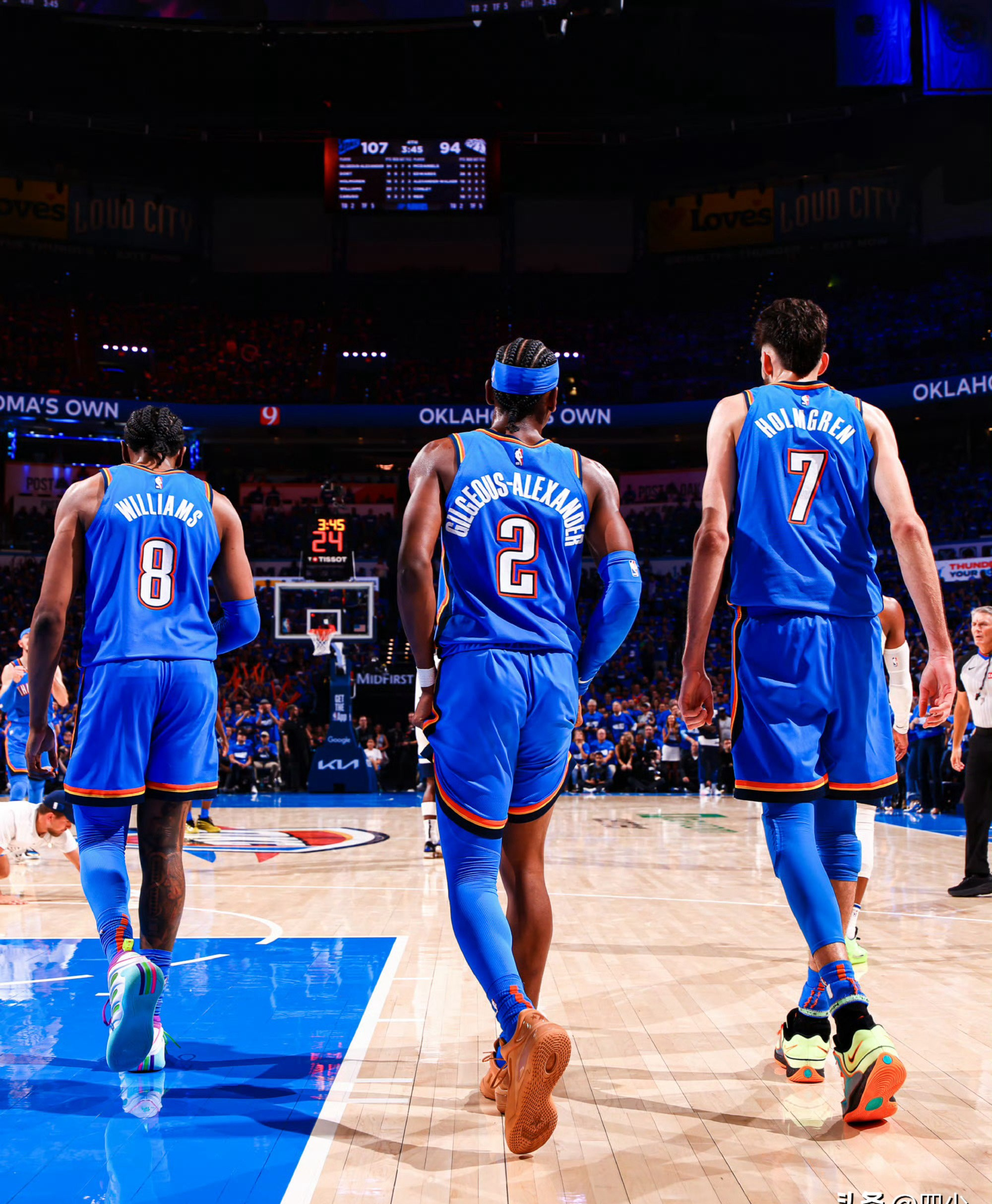 快船完胜雷霆，库里刷新纪录