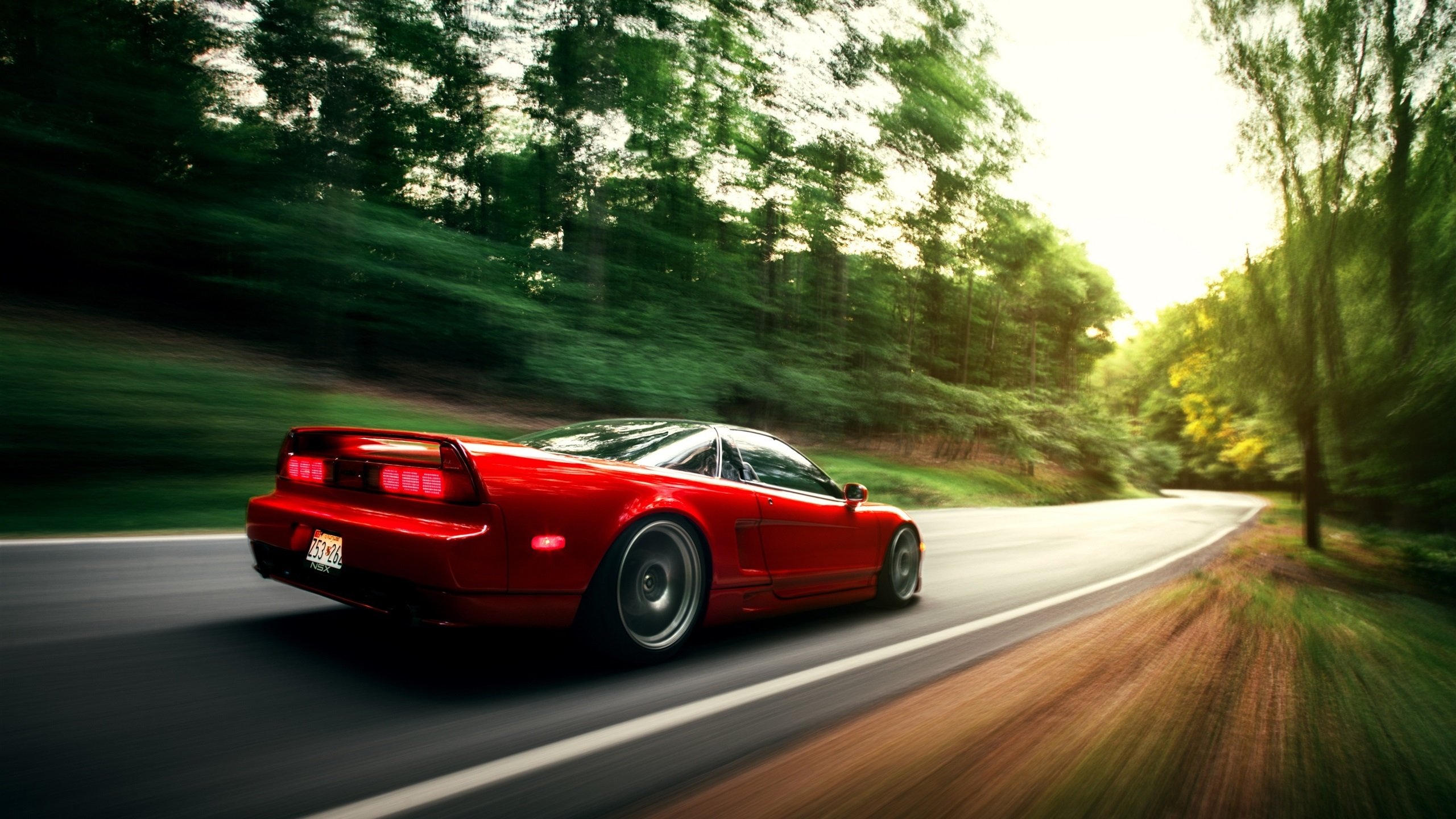 唯一性的共鸣，尤文斩落里昂与布鲁诺F1争冠接管的永恒瞬间