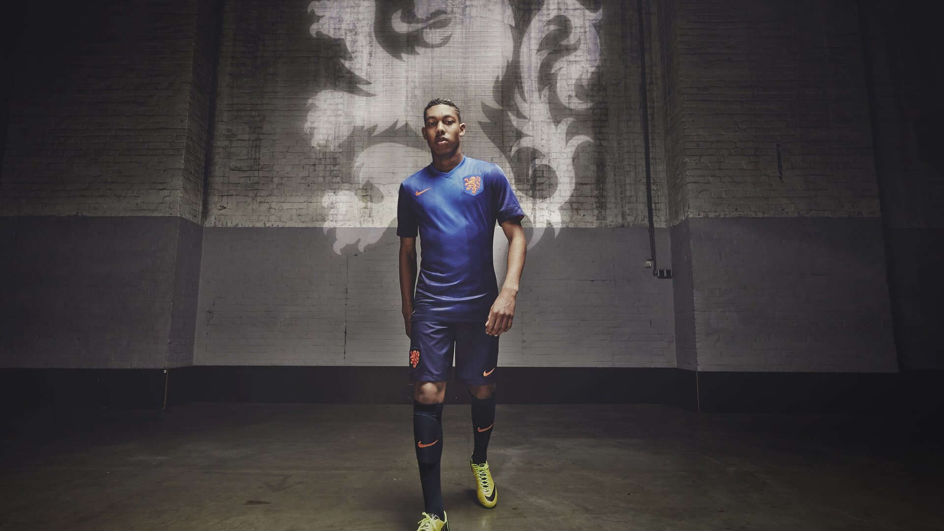 金色战场，昨夜，两场焦点战如何诠释唯一性？